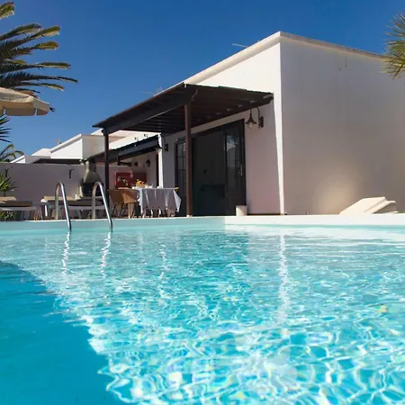 Reina * Costa Teguise