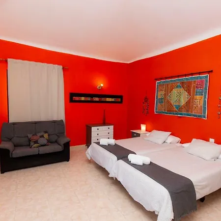 Reina * Costa Teguise