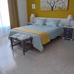 Reina