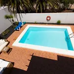 Reina * Costa Teguise