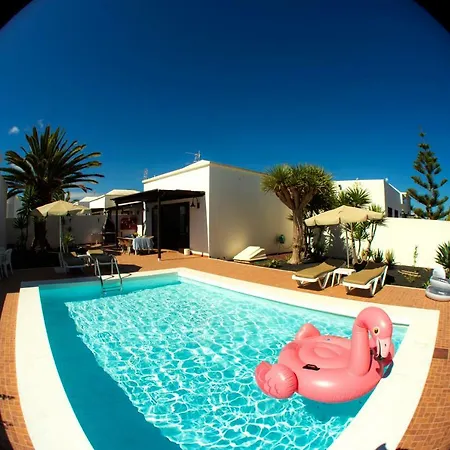 Reina Costa Teguise
