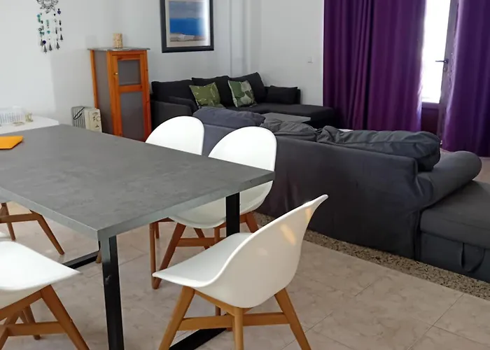 Reina Villa Costa Teguise