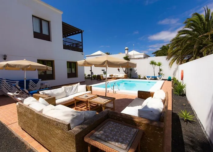 Reina * Costa Teguise